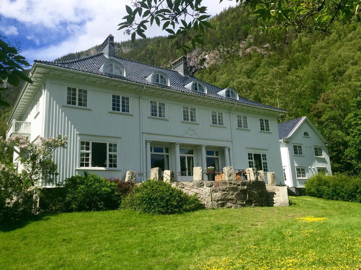 Rjukan Admini Hotel Экстерьер фото