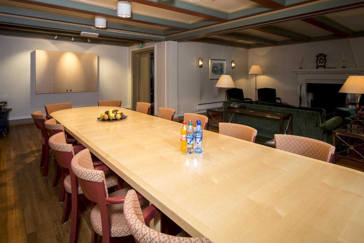 Rjukan Admini Hotel Экстерьер фото